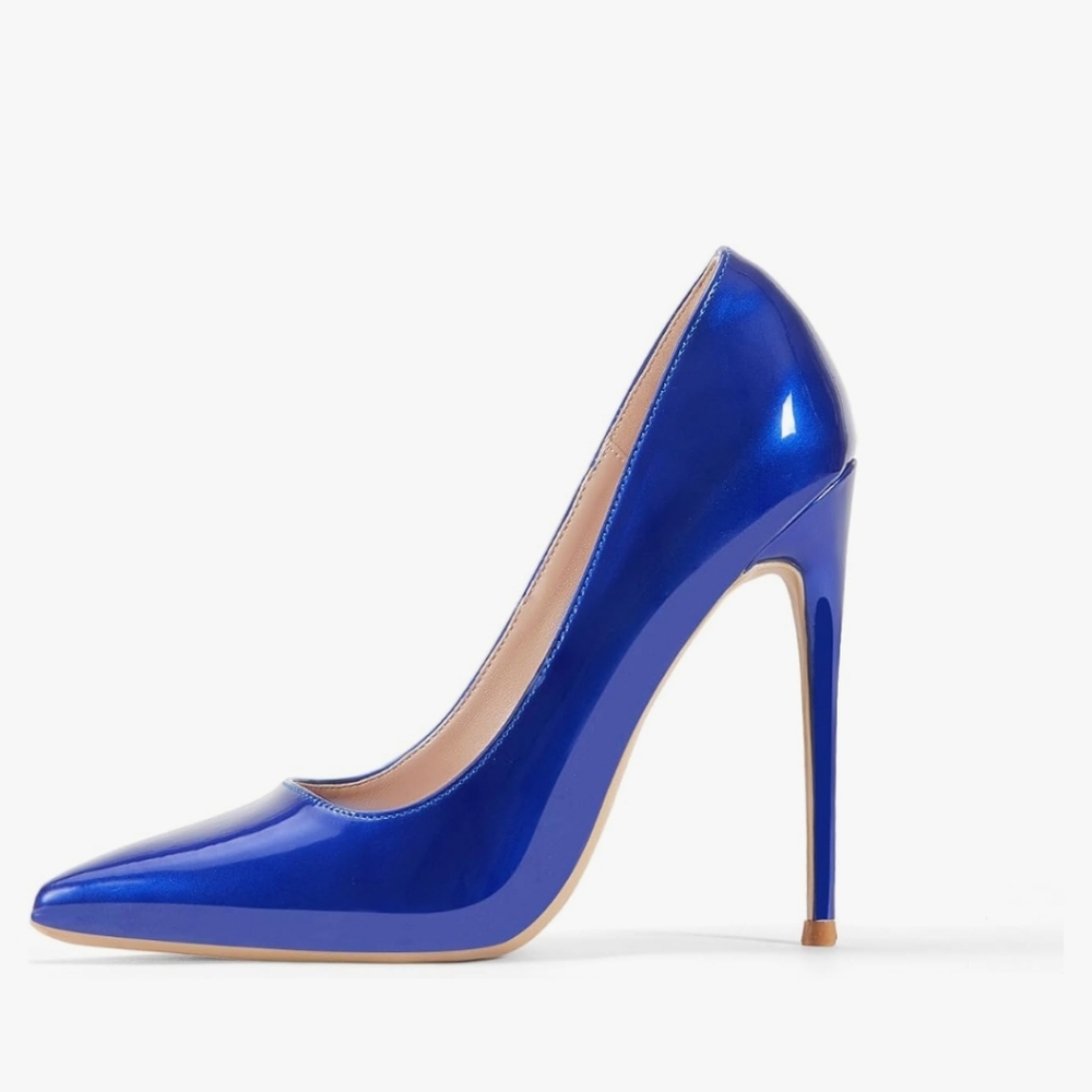 NIB SIZE 9 GENSHUO NAVY BLUE